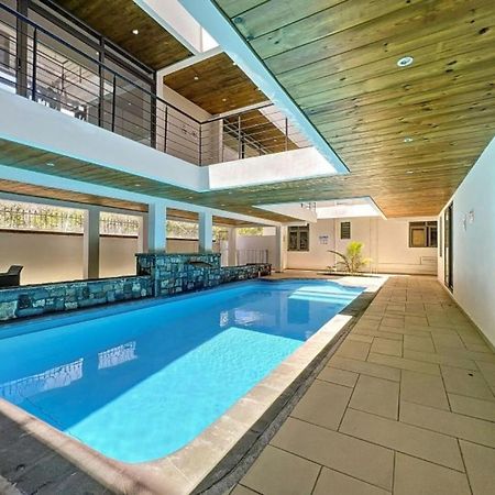 Appart T2 Piscine Et Fitness Grand Baie Exteriör bild