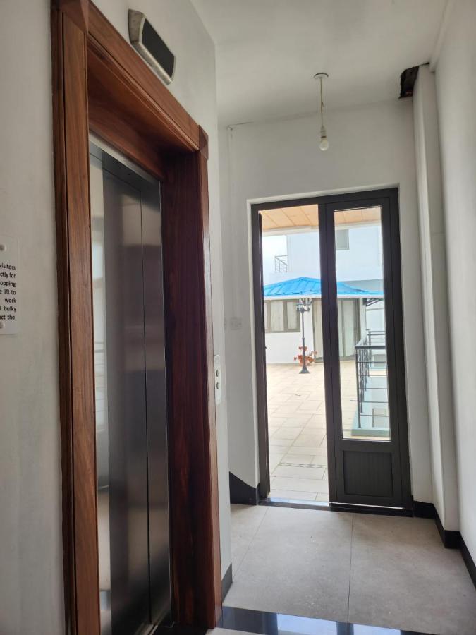 Appart T2 Piscine Et Fitness Grand Baie Exteriör bild